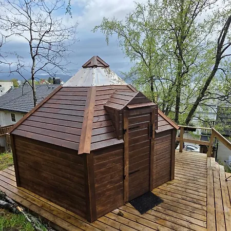 The Perfect Stop - Aurora Lodge Lodingen Exterior photo